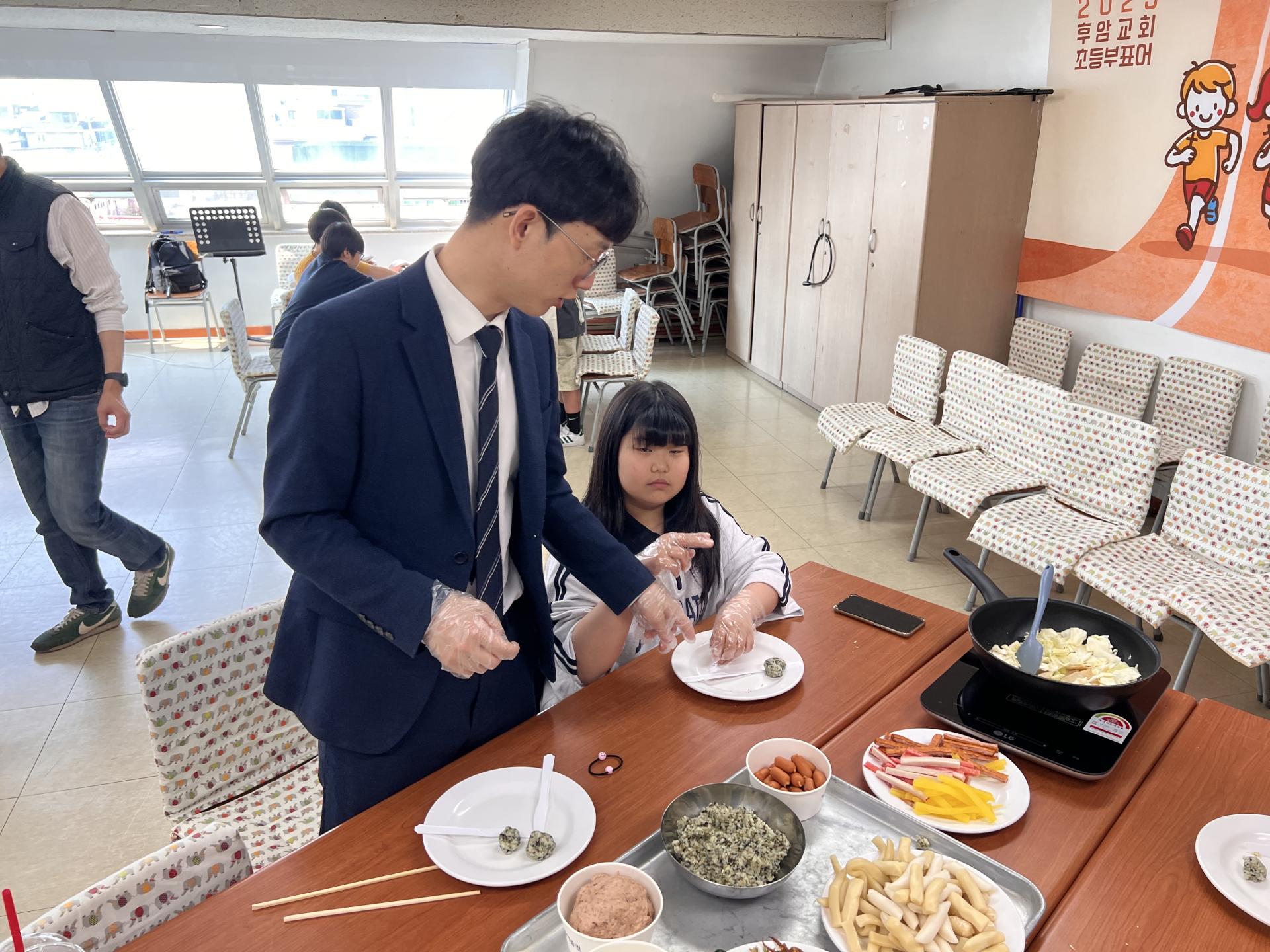 후암교회 초등부-2025.04.26 예꿈 페스타 _쿡 타임_-68472730561.jpg