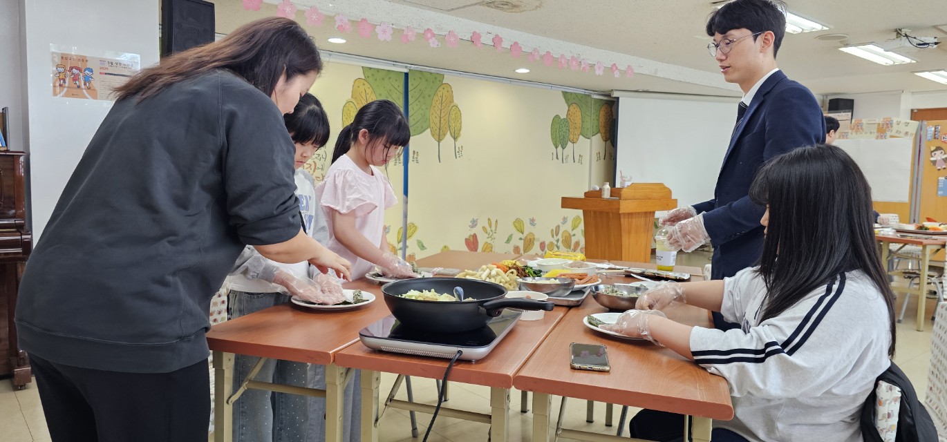 후암교회 초등부-2025.04.26 예꿈 페스타 _쿡 타임_-68472637897.jpg