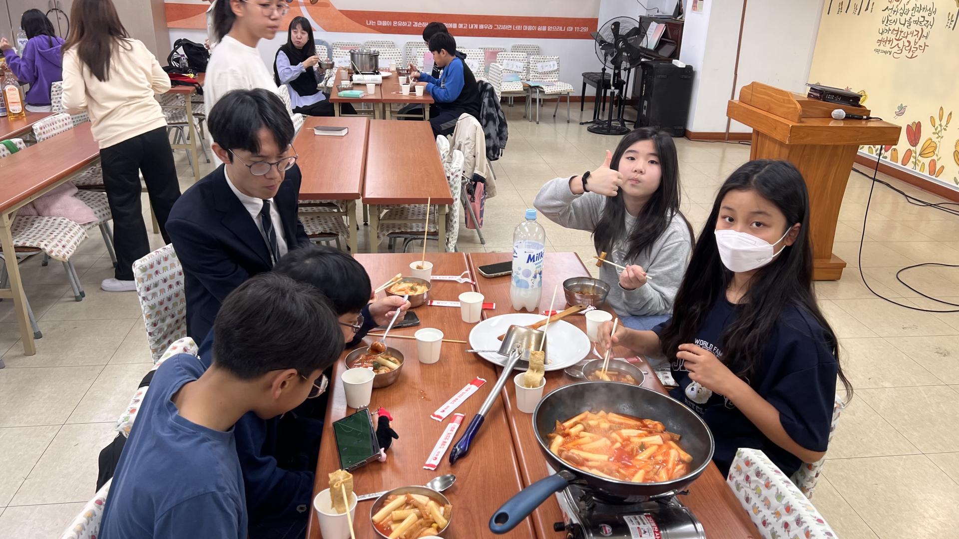 후암교회 초등부-2025.10.26 초등부&교회야놀자(3)-72953436145.jpg