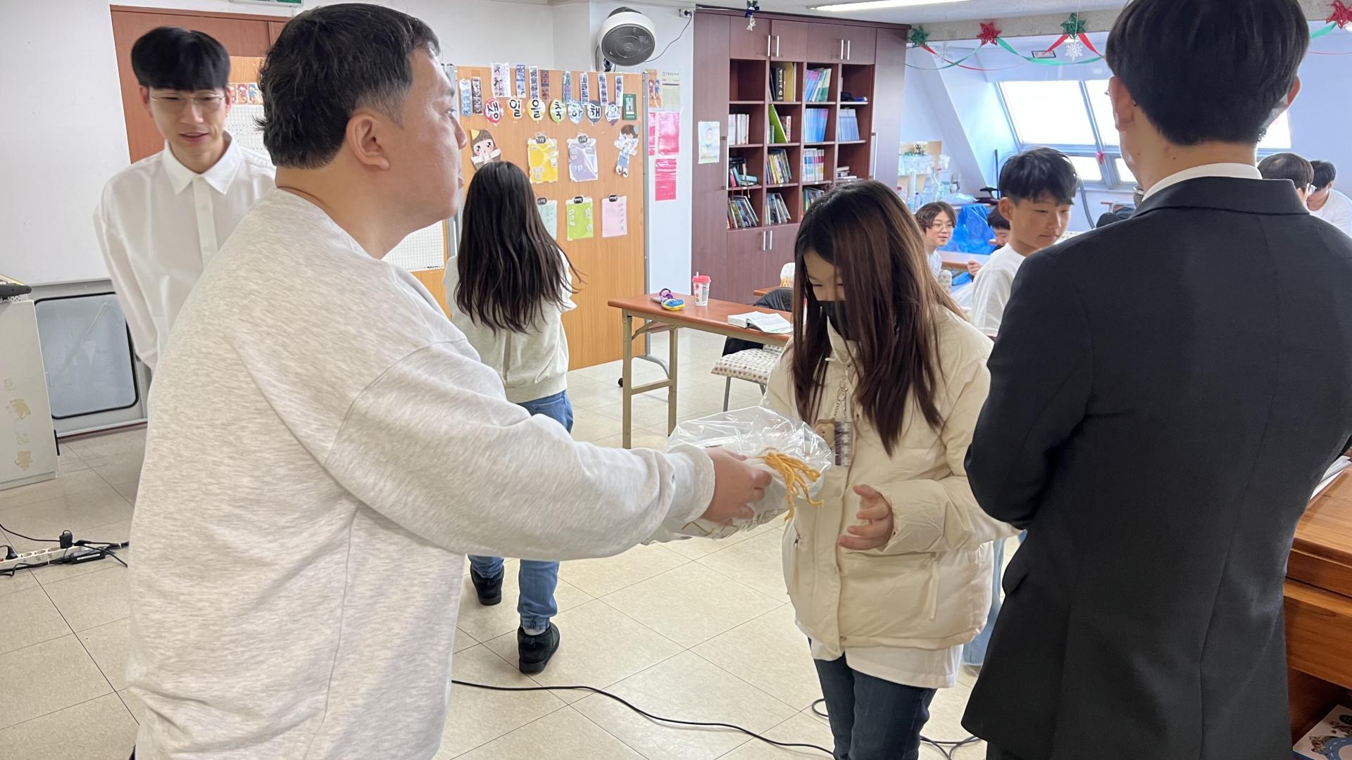 후암교회 초등부-2025.12.21 초등부-74322064302.jpg