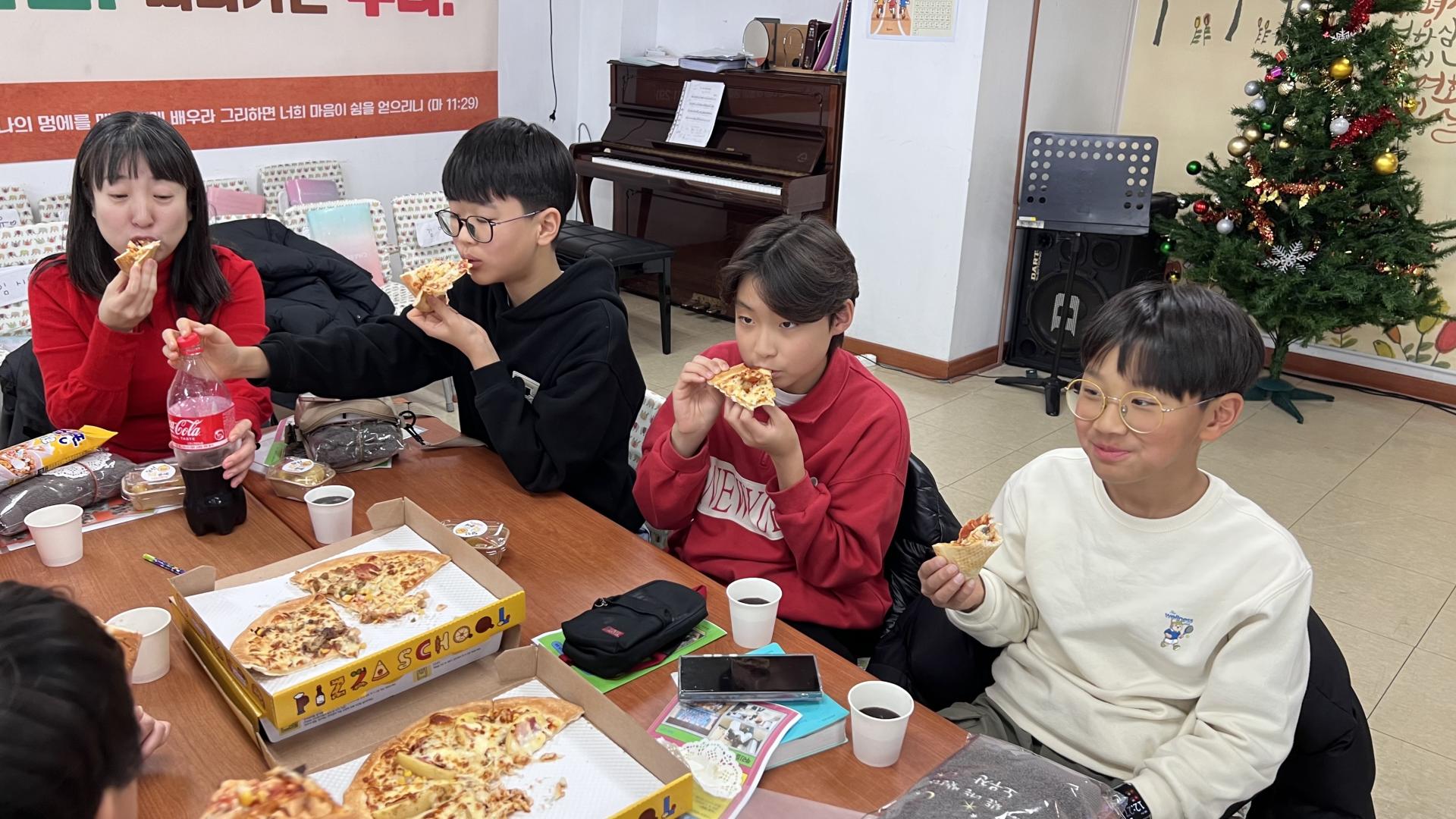 후암교회 초등부-2025.12.28 초등부-74490140697.jpg