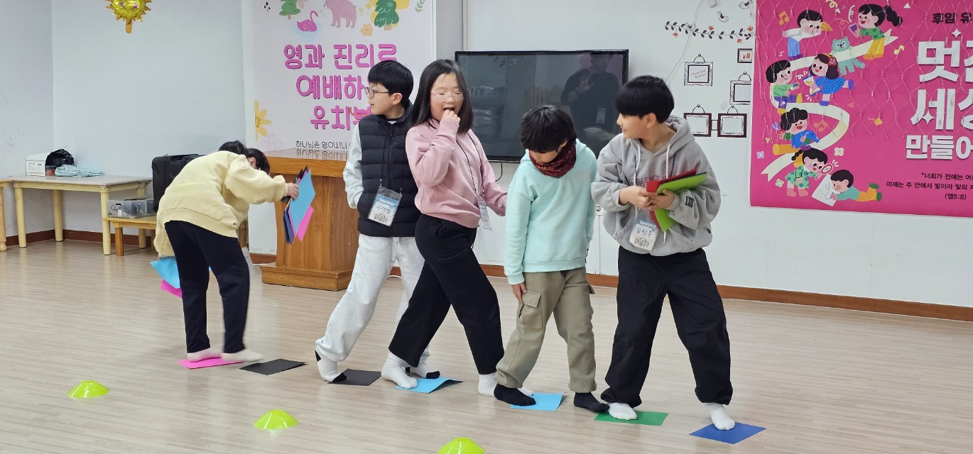 후암교회 초등부-전체 사진-75115005051.jpg