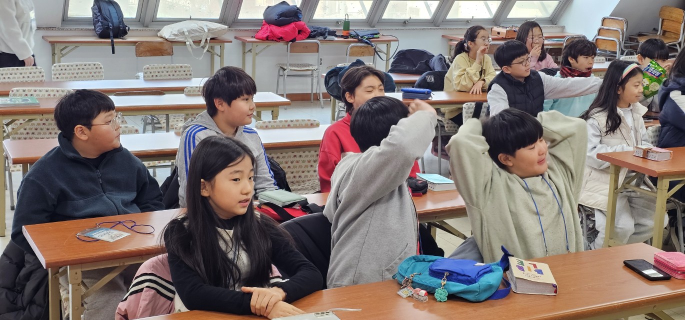 후암교회 초등부-전체 사진-75115005021.jpg