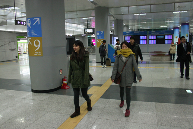 IMG_3306.jpg : 2012. 02. 20 상민이 배웅